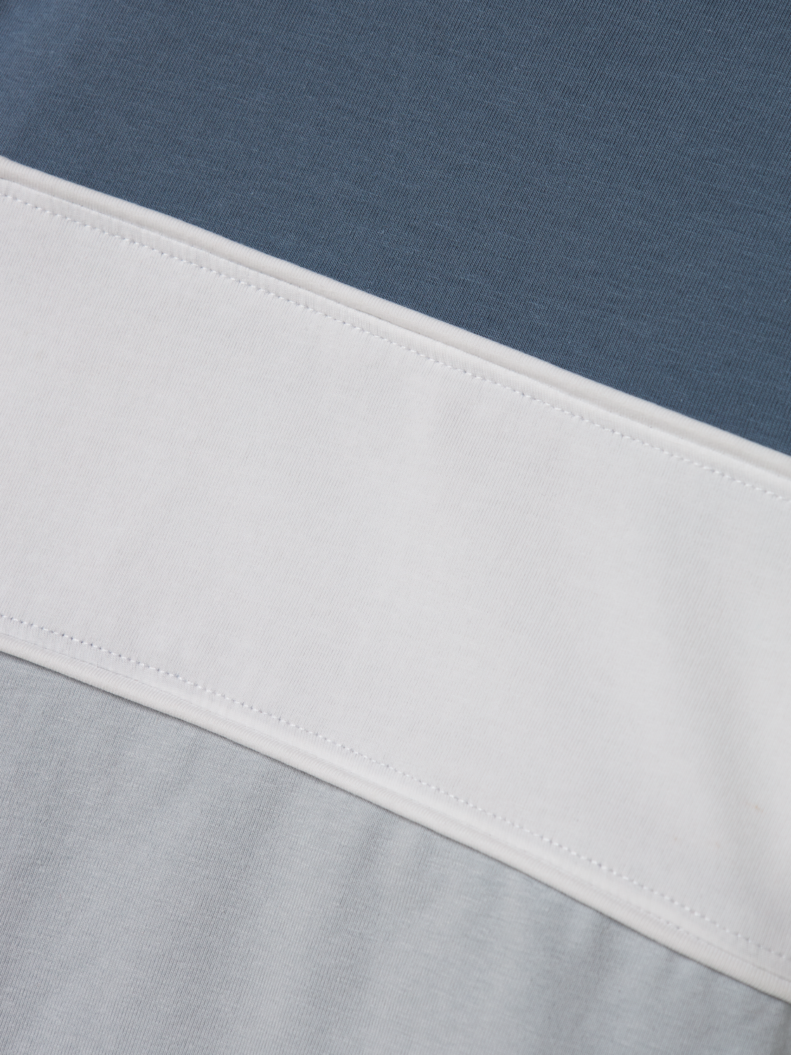 model_shot-front_full